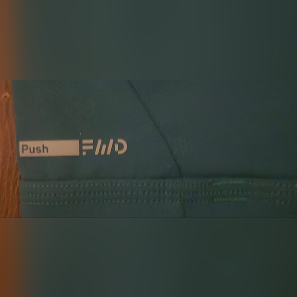 Push FWD Women's ASYM Sports Bra - Picture 6 of 9